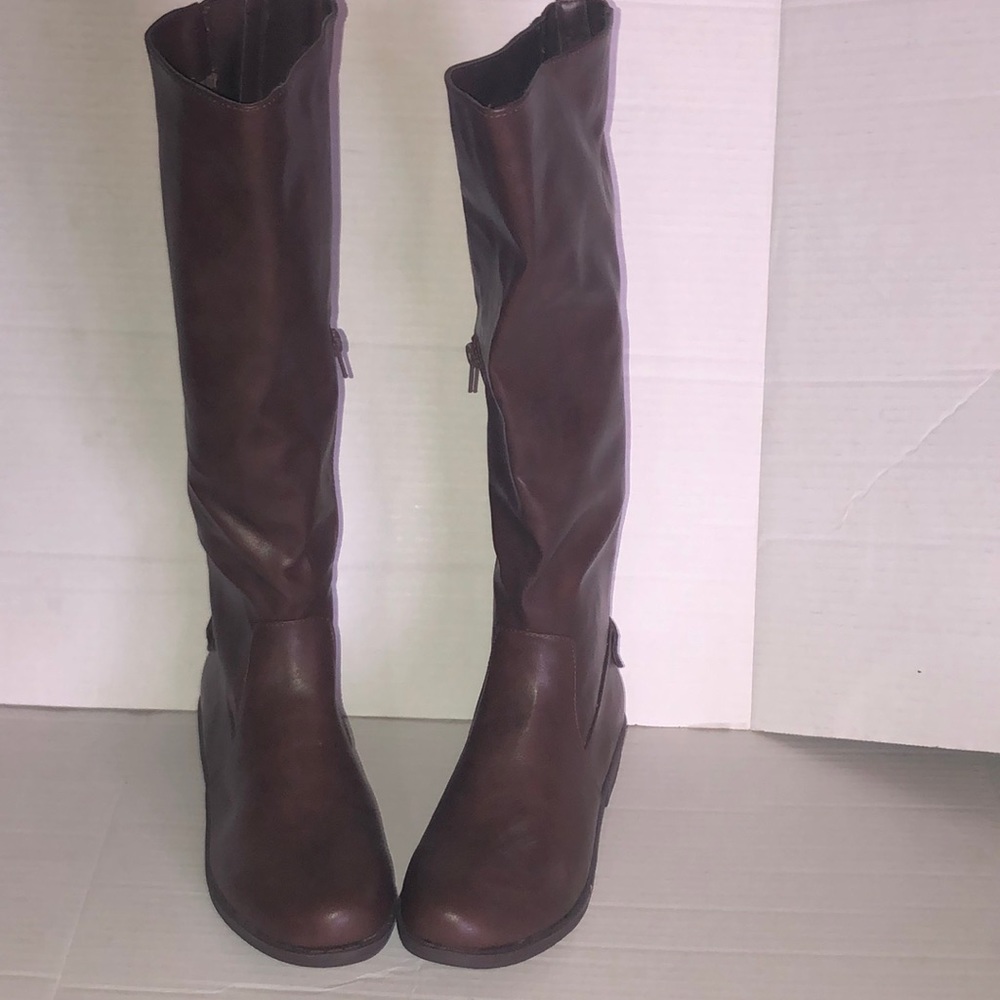Rogue Boots